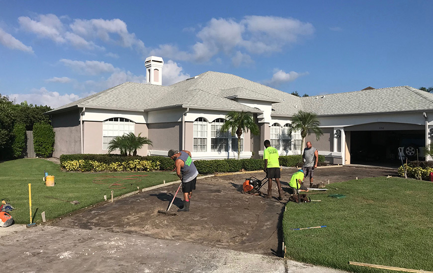 Oviedo, FL - Concrete Driveway Replacement