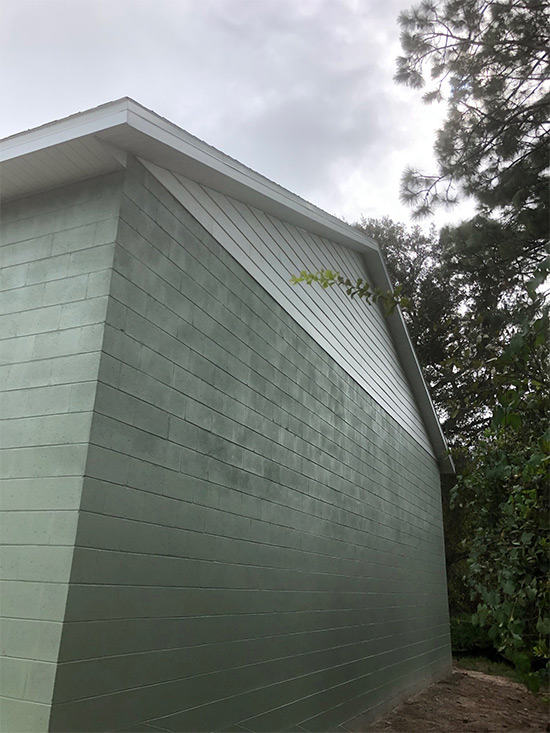 Detached Garage Deltona