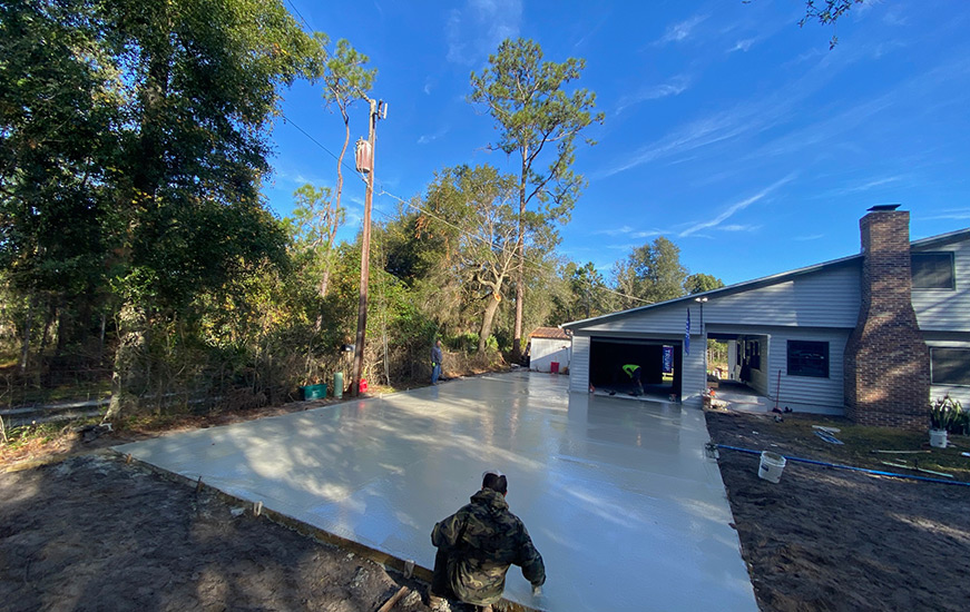 Geneva, FL - New Concrete Driveway